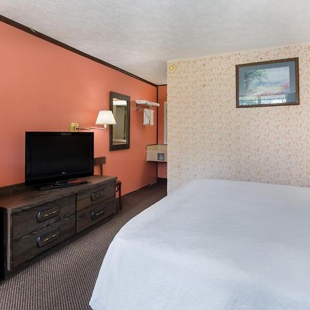Americas Best Value Inn Wytheville Exteriér fotografie