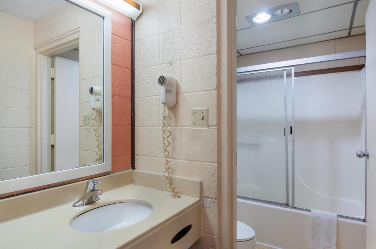 Americas Best Value Inn Wytheville Exteriér fotografie