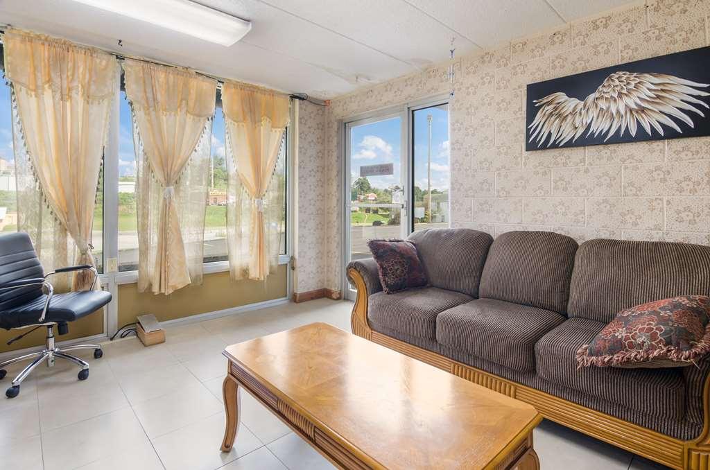 Americas Best Value Inn Wytheville Interiér fotografie